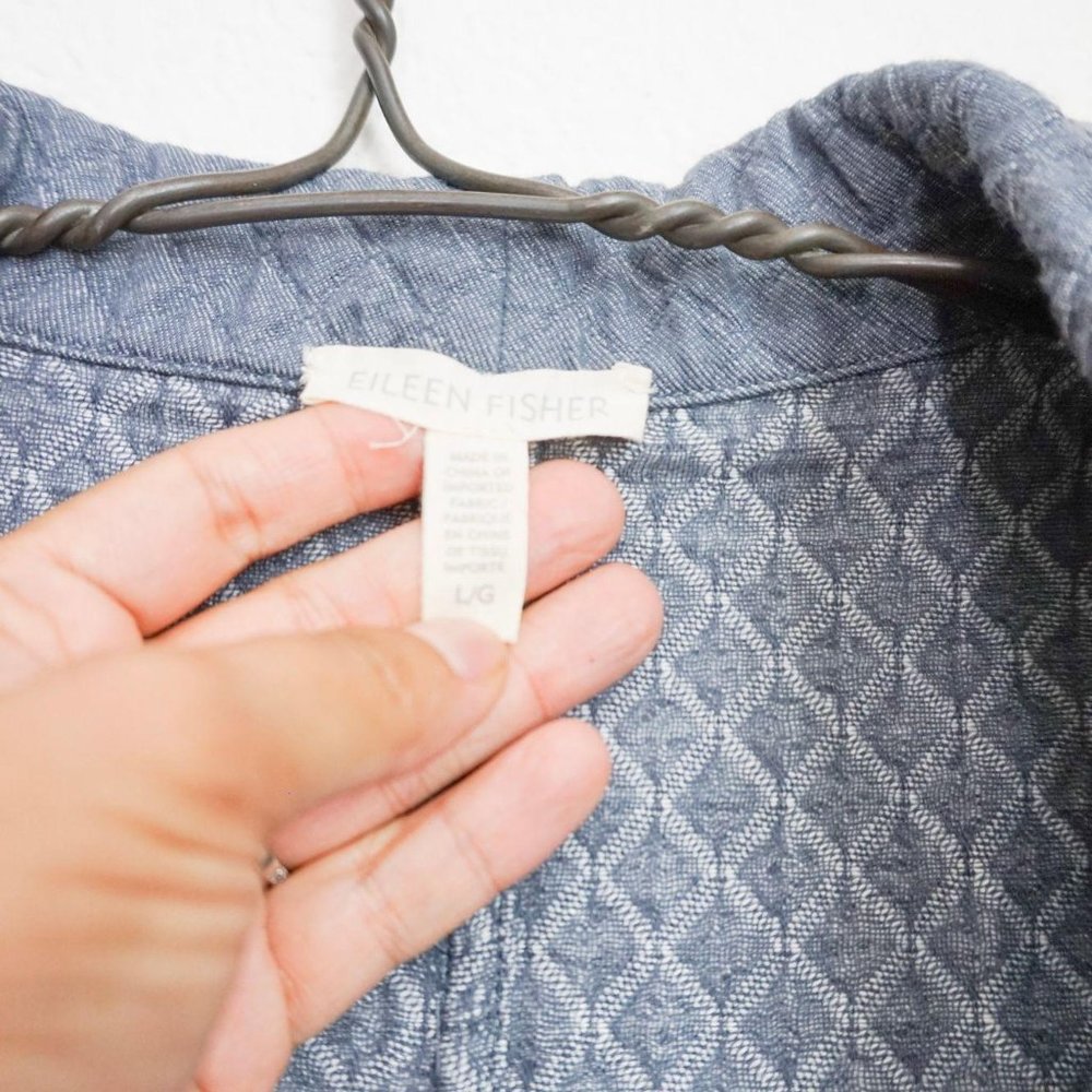 Eileen Fisher quilted blue light jacket - Picture 3 of 6